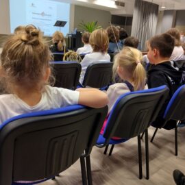 Wybieramy się na koncert ” Posłuchajcie jak gramy” Wybieramy się na koncert ” Posłuchajcie jak gramy”