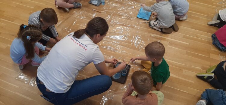 Warsztaty z Mamą Moniką Warsztaty z Mamą Moniką