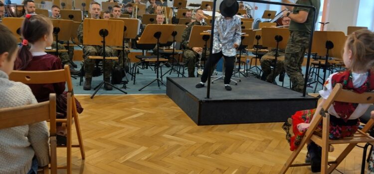 Wizyta w Jednostce Reprezentacyjnej Zespołu Artystycznego Wojska Polskiego